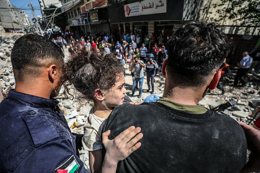 I hope that you will support the Palestinian people..and the injured of the Gaza Strip..I hope you will support us